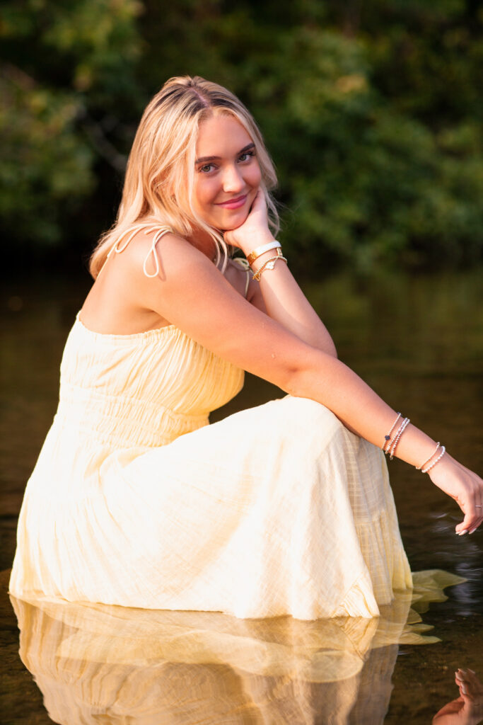 Effortless-Editorial-Style-Senior-Portraits-Paige-P-Photography-NJ